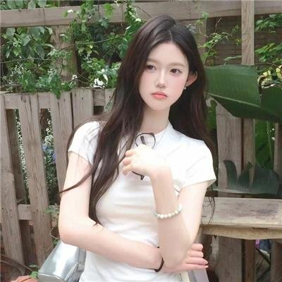 两极对立